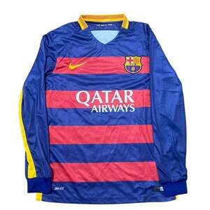 F.C Barcelona | Men’s Medium Long-Sleeve Retro Jersey